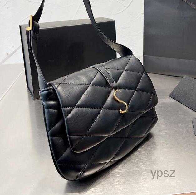 

Evening Bags Designer Cloud Shoulder Bag Women Handbag Baguette High Quality Hobo Wallets Hardware Letters Pochette Magnetic Buckle PU Genu