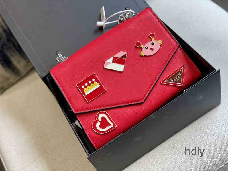 

Evening Bags Leather Women's Tote Flap Shoulder Crossbody Bags Luxury Designer Evening Camera Cases Handbag With Micro Chapter, Red