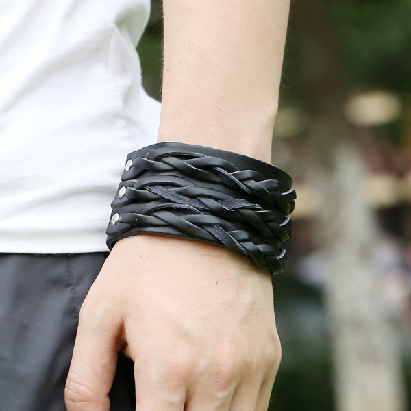 

Rows Braid Leather Bangle Cuff Multilayer Wrap Button Adjustable Bracelet Wristand for men women Fashion jewelry Black