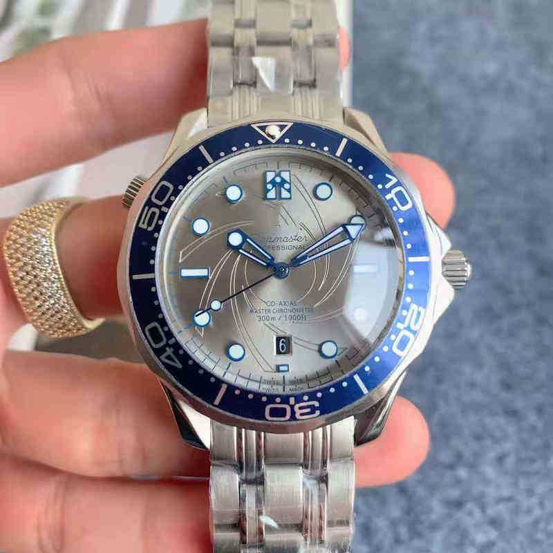 

fashion watches for mens montre diamond movement Luxury designer Watch Fashion Women's Men's watch FFP7