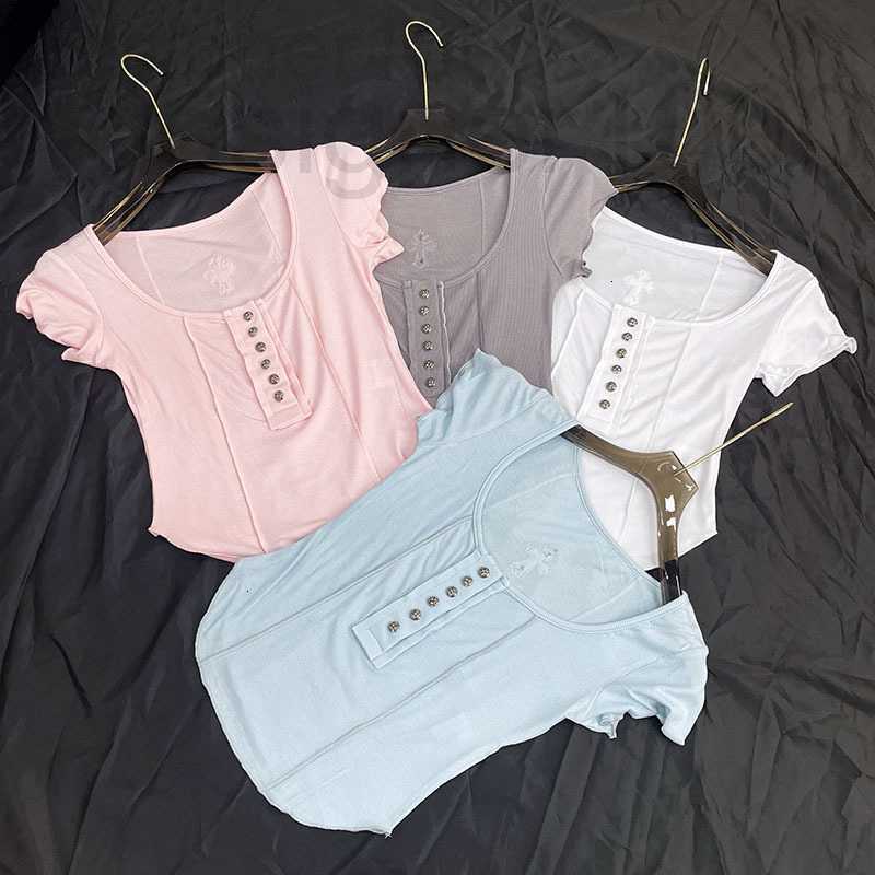 Designer de t-shirts pour femmes Ch Crosin T-shirt à manches courtes pour femmes Brand de mode Slim Fit Intérieur avec clavicule exposée et bouto