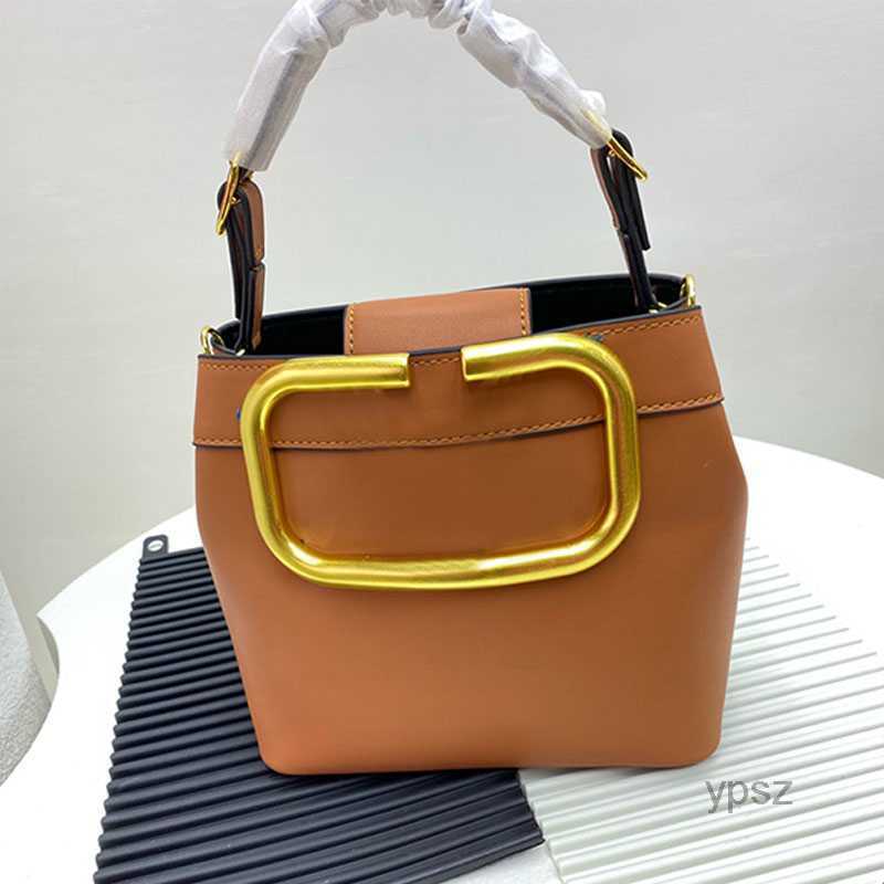 

Evening Bags High Quality Tote Bag Women Cross Body Bags Shoulder Handbag Golden Letter Magnetic Buckle Flap Metal Hardware Removable Shoul, Red