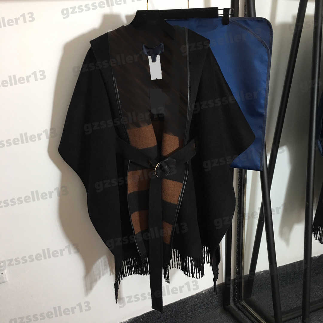 

Designer Women Coat Fashion Classic Logo Stripe Print Trench Coats Belted Waist Fringed Wool Cape Coat Autumn And Winter Women Clothing 0912