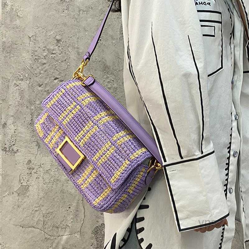 

Evening Bags Summer Woven Straw Tote Bag Crossbody Bags Flap Square Metal Letter Hasp Women Shoulder Handbags Purse High Quality Hollow Out, Brown