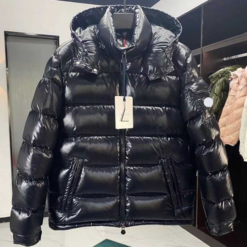 

Maya Designer Men's Down and Parkas Trendy Handsome Shiny Slim Fit Standing Collar Hooded Embroidered Badge Thickened Warm Top, Supplement (not shipped separately)