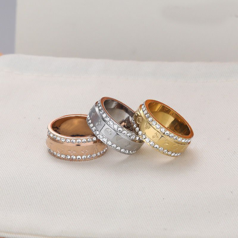 Luxury Designer Ring Unisex Fashion Brand For Men Women Diamond Love Rings Jewelry Gifts Fashionable Accessories