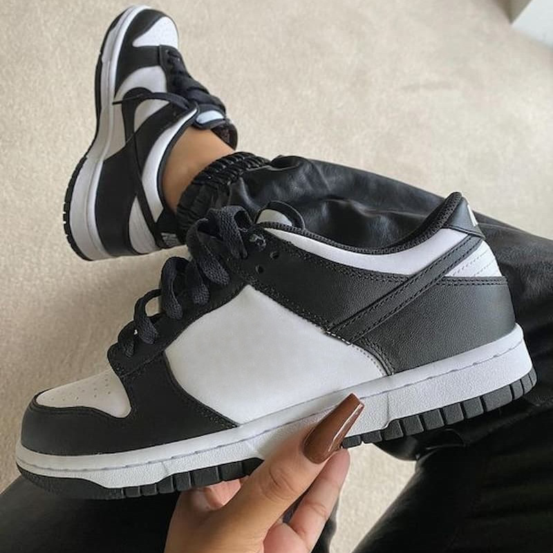 

bests Cheaps Fashion womens mens Slippers shoes Black and white Dunks men women running shoes designer luxury footwear homme baskets no box