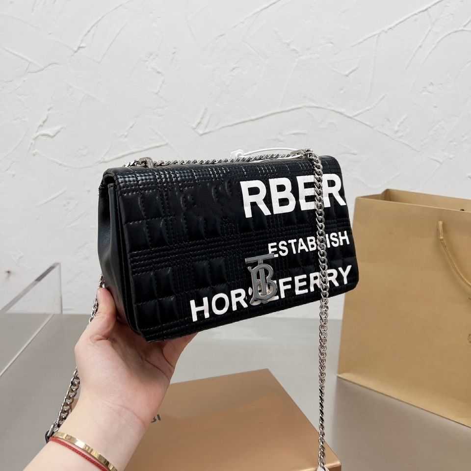 

Bags Crossbody Burberys Luxury Quilted Women's Metal Buckle Graffiti Sheepskin Shoulder Fashion Versatile, Black