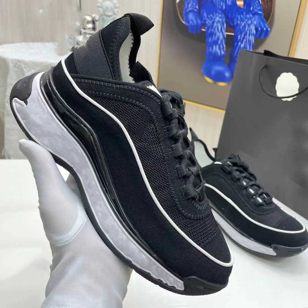 

Fashion sandals Women Shoes Show Little Feet in the Sprg and Autumn of 2022 New Luxury Black Thick Soled Sneakers