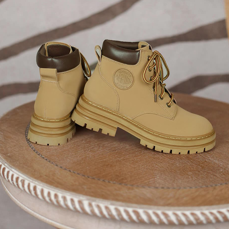 

Women 2022 Luxury Designer Sandals Boots Summer Women's Fashion Leather Sneakers 35-41 A125, Customize