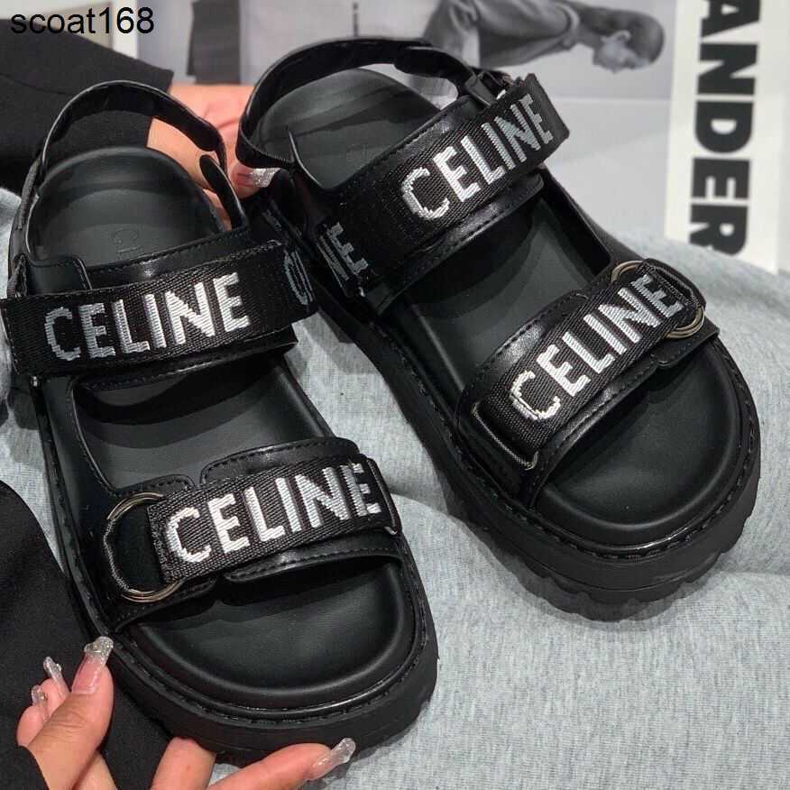 Slippers Nouveaux cr￩ateurs de style ￩tranger Famours Sandales en cuir de marque Femmes Sponge Cake combinaison de la plage de plage ￩paisse de l