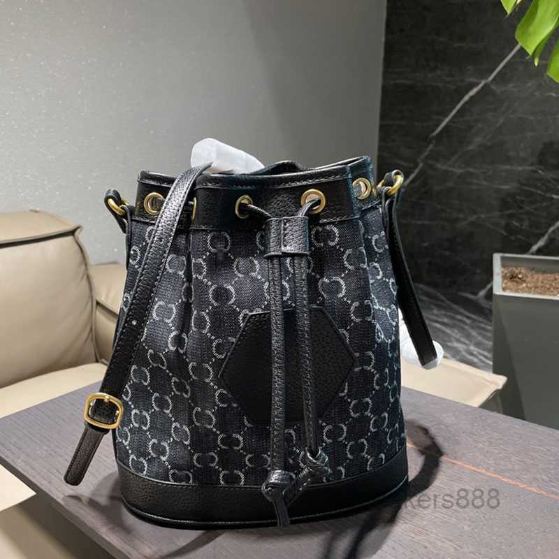 

Evening Bags Bucket Bag Shoulder Bag Women's Diagonal Bags Denim Fabric Printed Letter Decoration Modeling Fashion Adjustable Strap Length HighCapacity, Deep blue