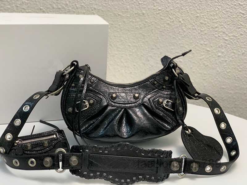 

Evening Bags shoulder bags crossbody Women genuine leather top quality with rivet fashion luxury designer handbags girl shopping cute