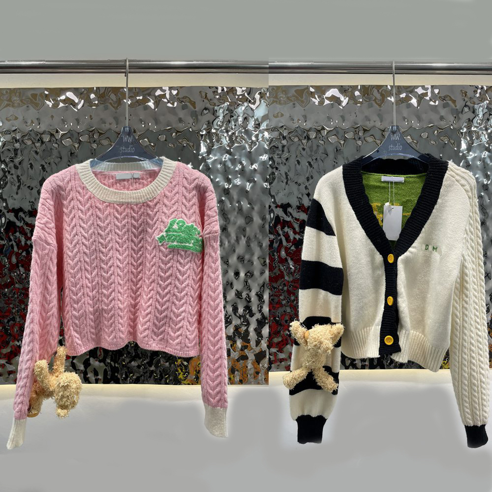 

Women Sweaters Designer Autumn winter keep warm comfortable senior classic leisure Cardigan sweaters, Customize