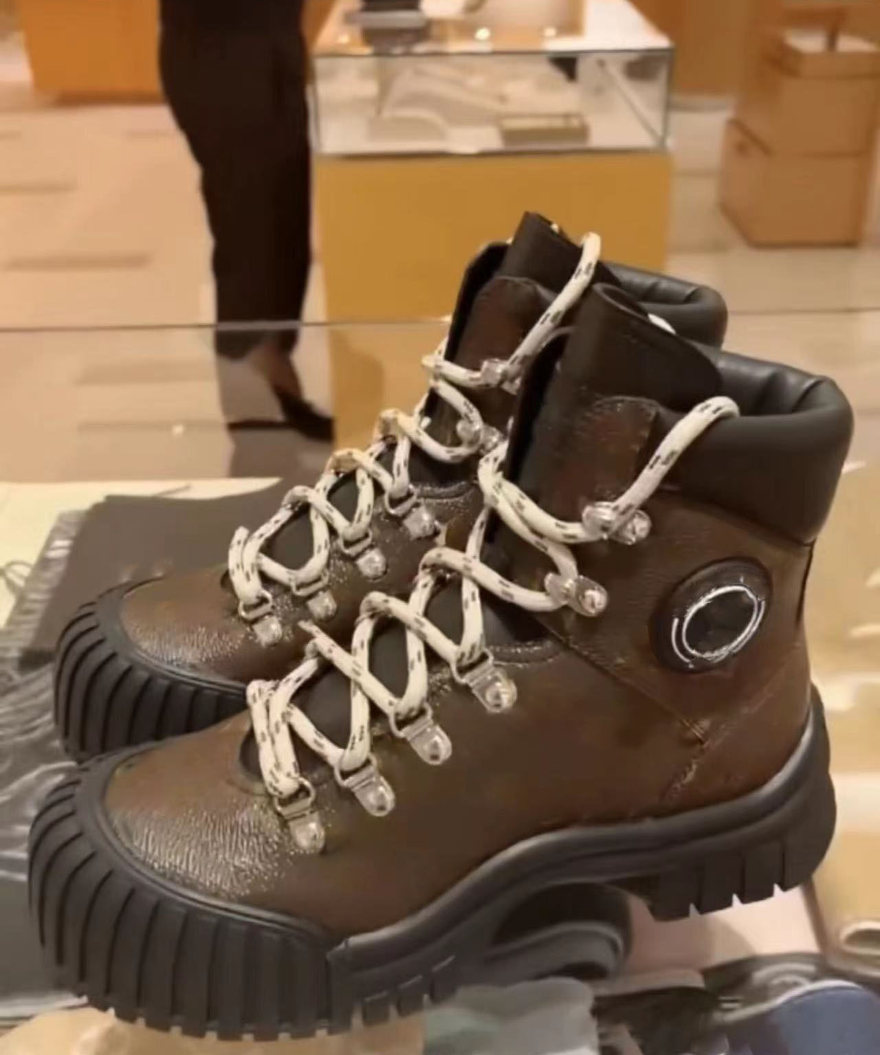 

European designer women's short boots Martin HorseshoeMixed Color boots on sheepskin classic shoes soft leather letter thick low heel fashion round toes, Black