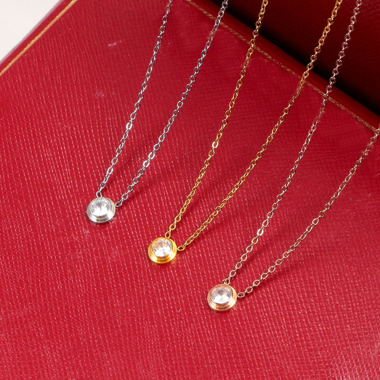 Top Quality Women Designer diamond Pendant Necklace Titanium Steel Luxury Style Vintage Collar Costume Love Pendant Fashion Jewelry Wholesale