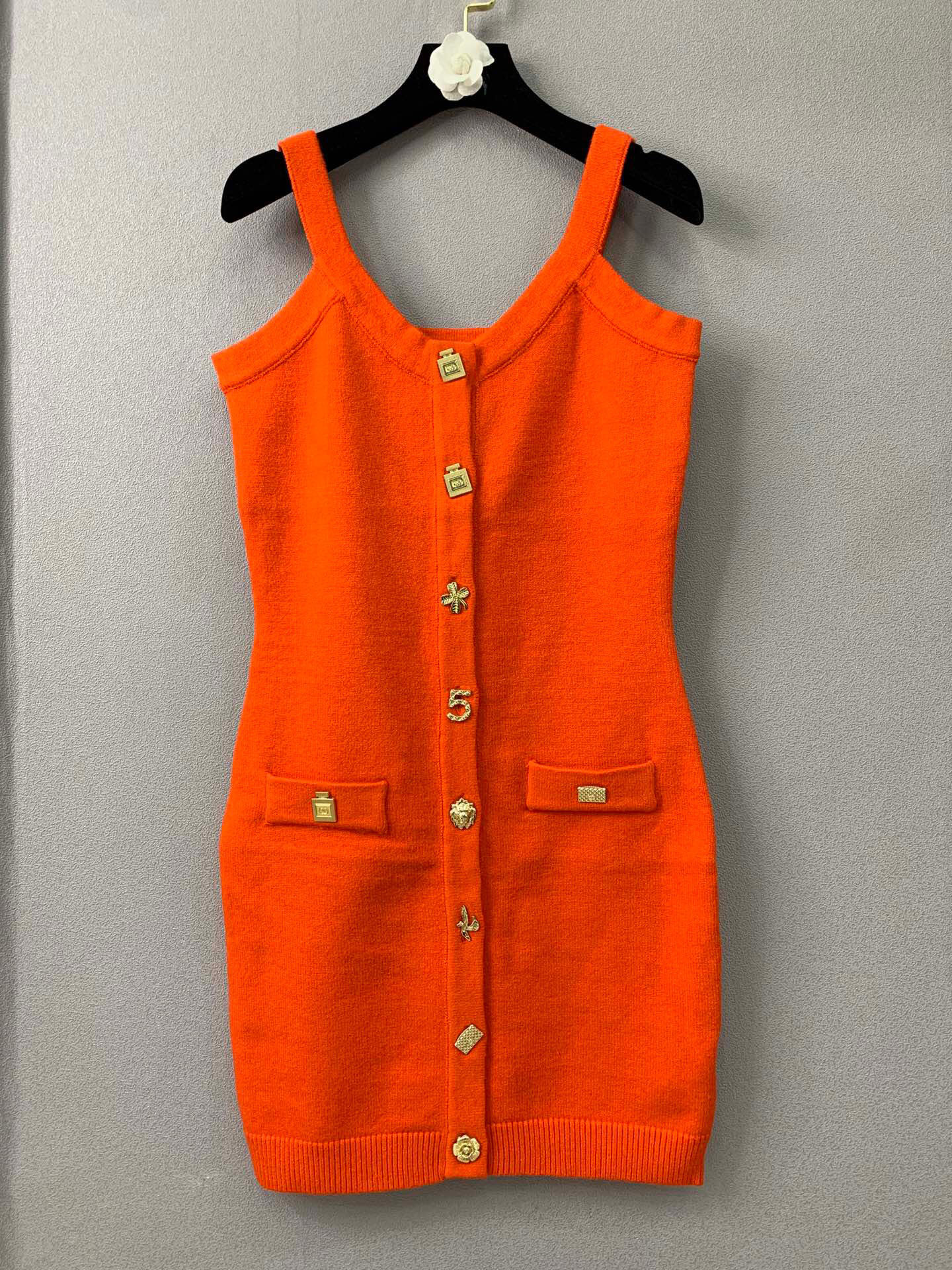 

Luxury 2022 Elegant Lady Single Breasted Dress Women Sleeveless Knit Solid Knitted High Waist Dresses Knitwear, Orange