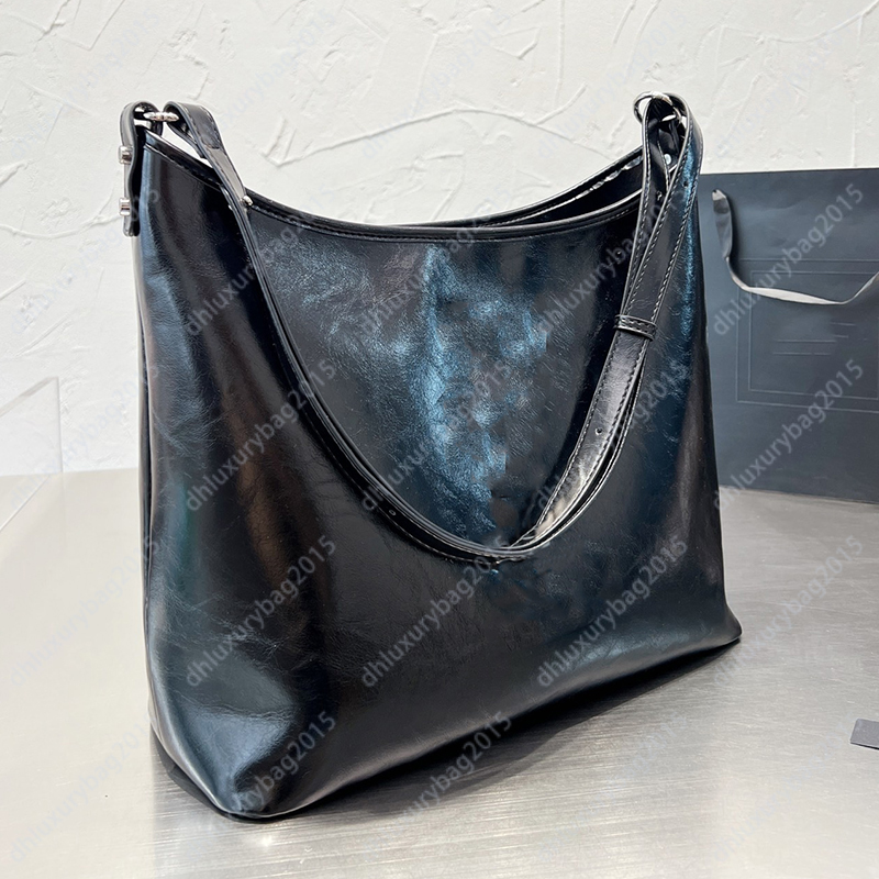 Sac fourre-tout de mode sac à main de grande capacité en cuir zipper sac à bandoulière des designers de bac shopping de sac à main classiques