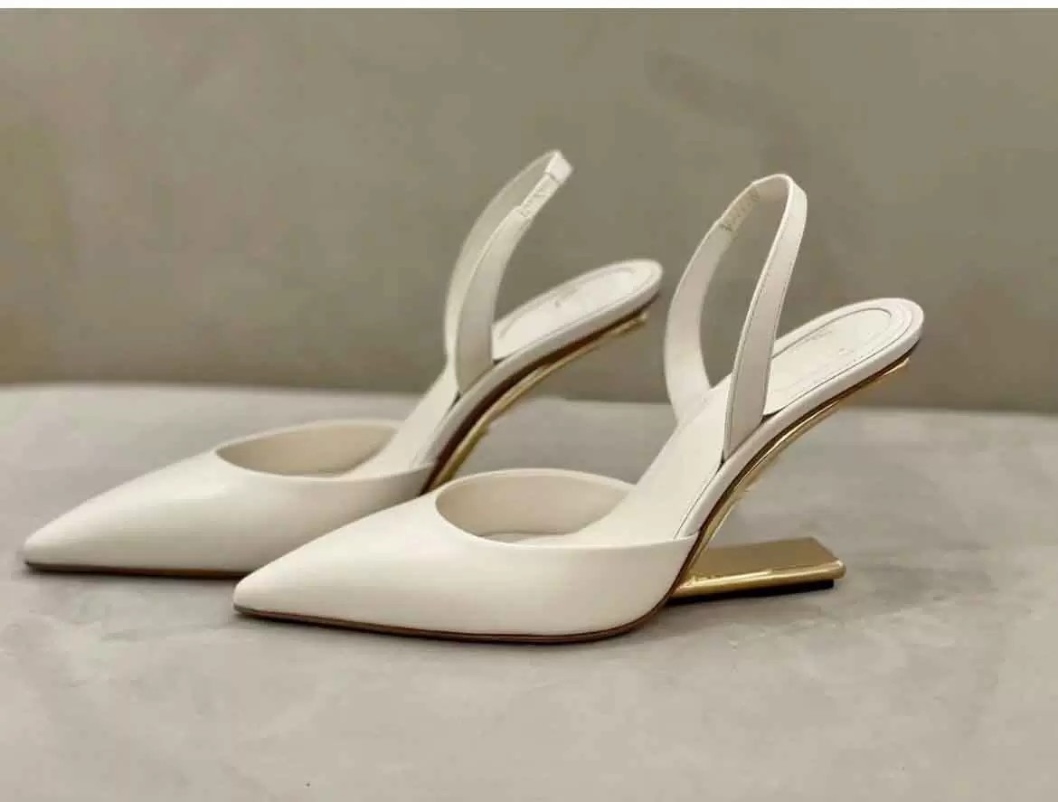 

Top Luxury First Leather Women Sandals Shoes F-shaped High Heeled Open Toe Pumps Gold-Colored Metal Lady Slingback Lady Party Wedding Dres