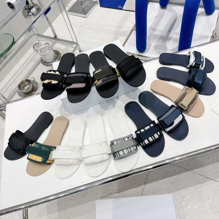 

Luxury Designer Slippers Fashion Tech Fabric Camo Pattern Summer Womans Beach Slipper Sandals Flip-Flops Loafers Sexy Embroidered Shoes EVOLUTION, I need look other product