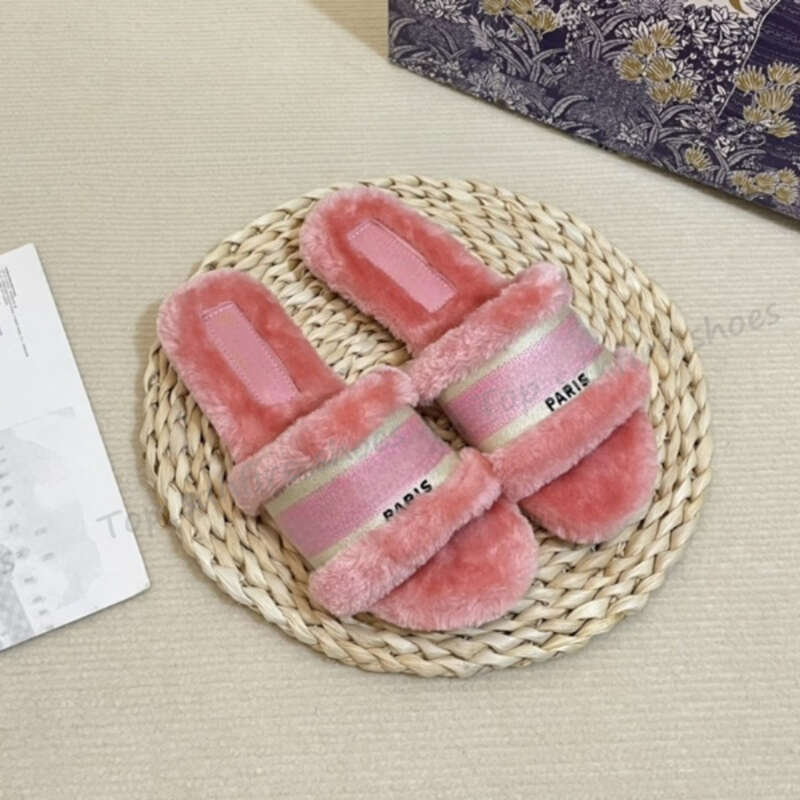 

Slippers Criss-Cross Sandals Slide Enameled Slides Slipper Sandal Women Shoes Fur Shearling Triangle Crossover Plush Wool Soft Warm