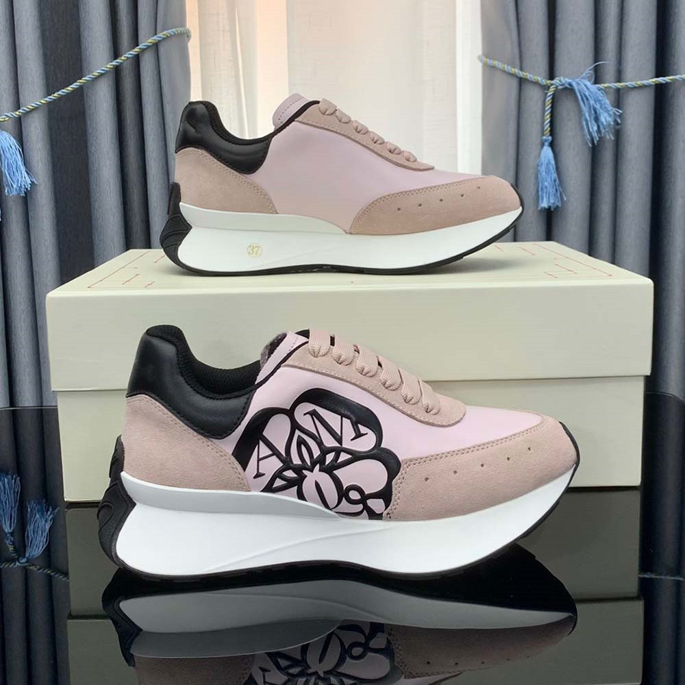 

Luxury Shoes MC Sprint Runner sneakers Men Women Casual Leather Outdoor Shoe Anagram embossing Low Top White Black Pink queen Trainers 34-46 15
