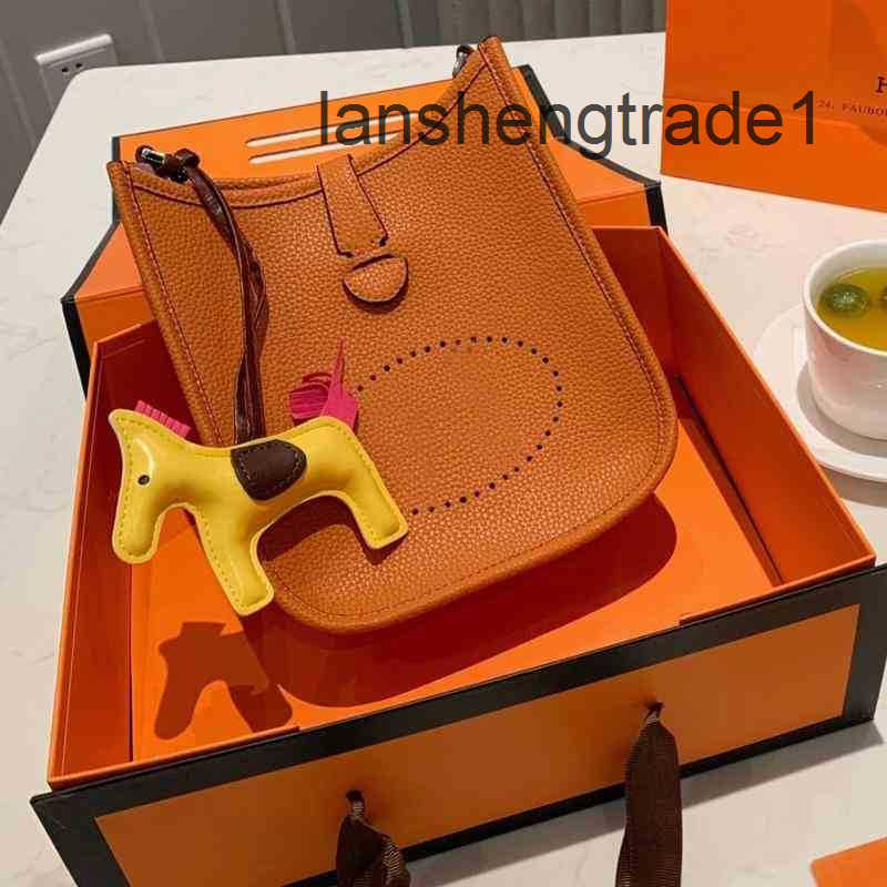 

Designer Luxurys High Quality Bag Hemes Cowhide Berkin For Womens Handmade Wallet Fashion Letters H Togo Handbags Kely Purse Leather Black 25 35 The Totes Bags IUEO