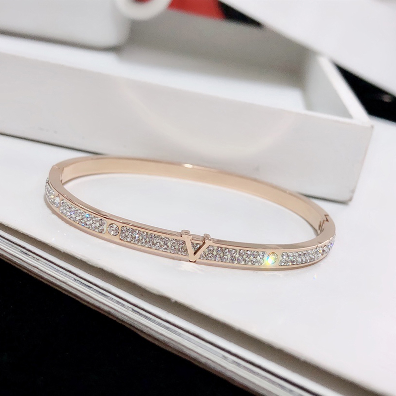 

Designer Bangles Luxury Bracelets Europe America Fashion Style Women Bangle Crystal 18K Rose Gold Plated Stainless steel Wedding Love Gift Jewelry