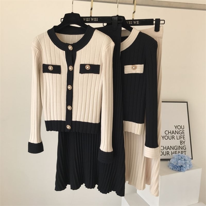 

Two Piece Dress High Quality Spring Fall Knit 2 Set Women Office Lady Single Breasted Sweater Cardigan Pleated Long Skirt Suit Sets 220930, Apricot top