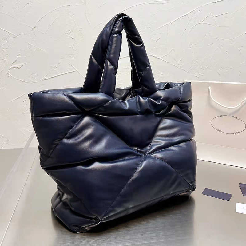 

Shoulder Bags Designer Women PP Tote Shopping Bag Luxurys Designers Bags Italy Milano Brand Nappa Leather Totes Handbags Large Capacity Bread Quilted, Navy