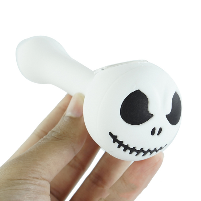 

Newest Halloween Silicone Skull Jack Smoking Hand Pipe 9 Style Cartoon Shape With Glass Bowl For Tobacco Dry Herb Oil Burner Pipes Water Pipe Wax Dab Rigs