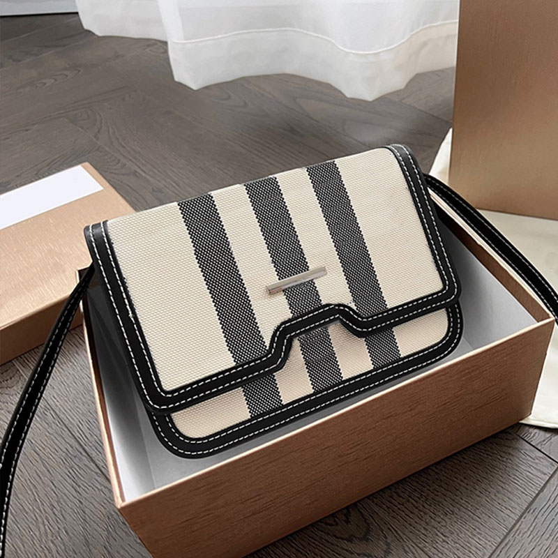 

Checked Crossbody Bag Jacquard-woven Cotton Canvas Shoulder Bags Black Leather Handbag Purse Magnetic Metal Hasp Evening Flap Clutch, Just box