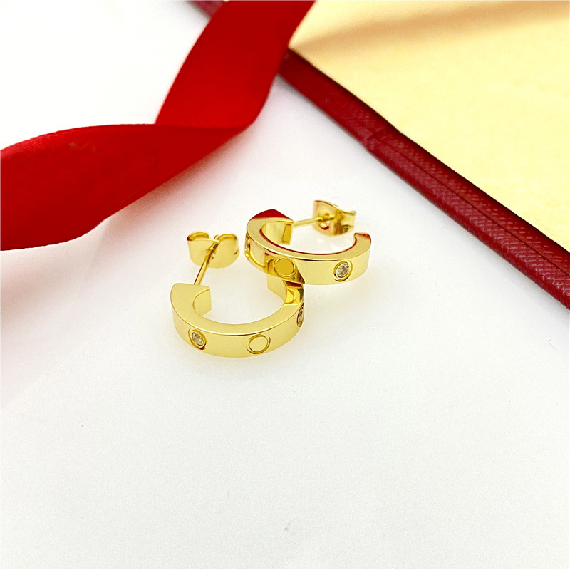 Boucles d'oreilles en acier inoxydable de créateur de marque de luxe pour les femmes LOVE C Shape 18K Gold Ear Rings Shining Crystal Diamond Part