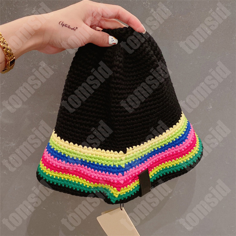 

Rainbow Knitted Hat Designer Beanie Luxury Beanies For Women Men Brand Soft Wool Hats Bonnet Fitted Fashion Street Bucket Hats, Black