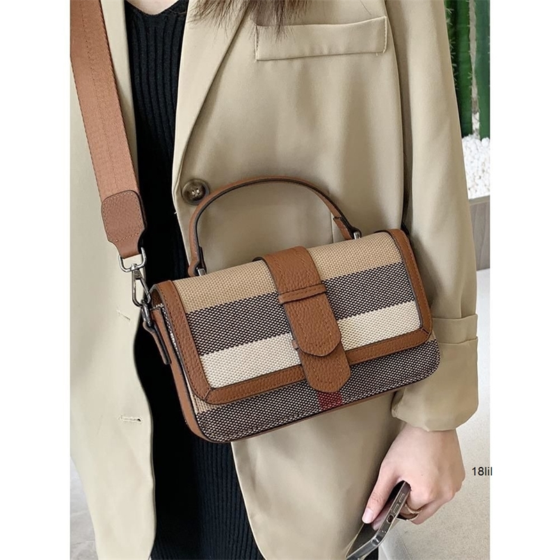 

Designer Luxury Burbrerity Bags For Women High Quality Brown Crossbody Handbags Vintage Burbrery Leather Wallet Paris Plaid The Totes Bag Fashion Purses 6VE1, Black