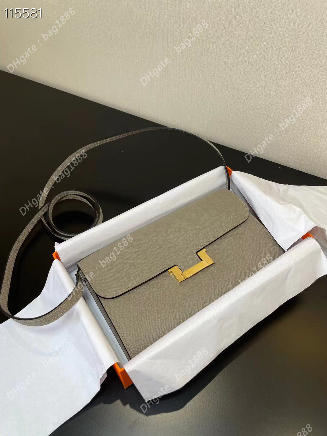 

Classic designer bags new high quality lady business card zero wallet single shoulder oblique cross Kangkang small square bag with box, White