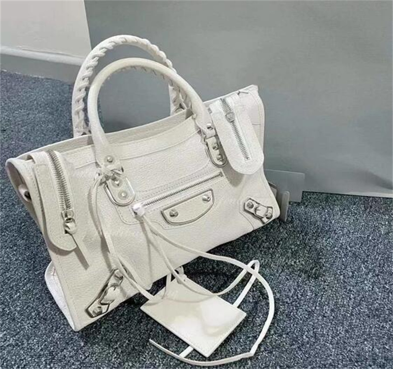 

Classic Vintage Tassel Chain City Mini Evening Bags Lady Real Leather Top-Handle Shoulder Bag Studs Rivet Solid Rivets Medium Motorcycle Vintage Ba gs, Yellow