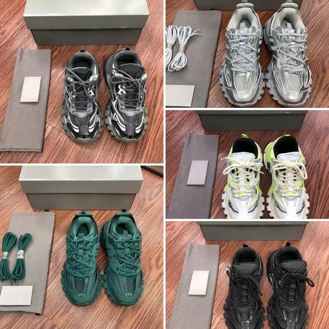

2021 Fashion New Brand Running shoes Triple S Track.2 Open Sneaker Basketball Sneakers Designer Sports Trainers for men women low heels Foam Runner, Grey