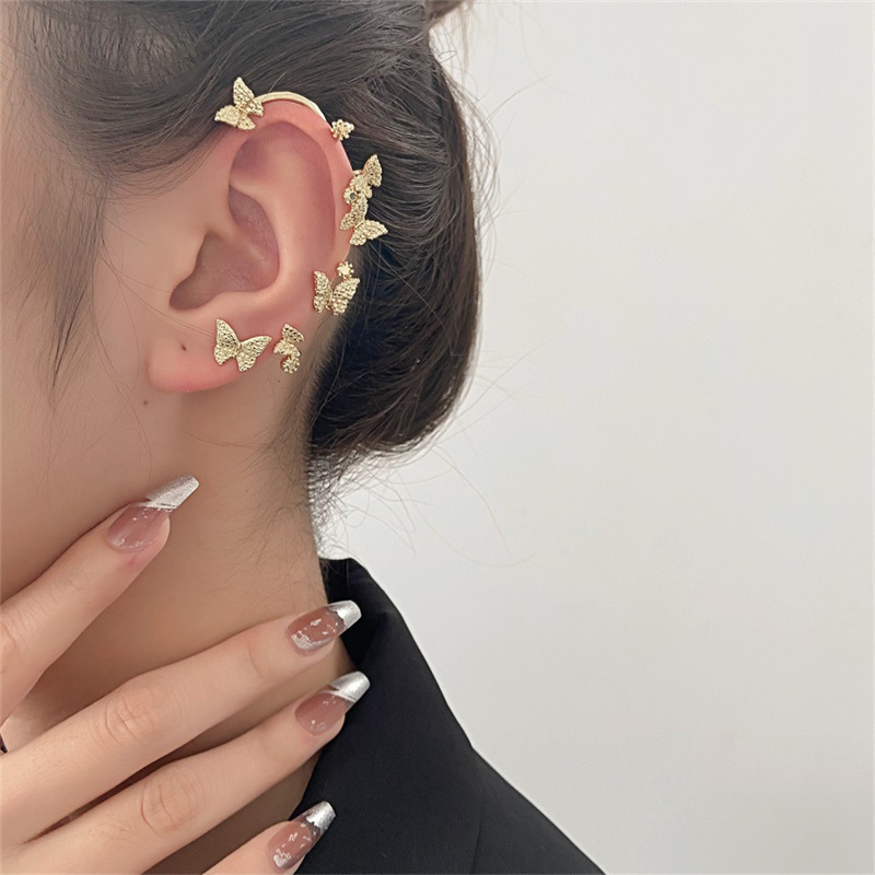 

Women No Hole Butterfly C-shaped Clips Earrings Back Non-piercing Animal Ear Bone Clip Copper Cuff Earrings For Female Party Gift Wearing Accessories