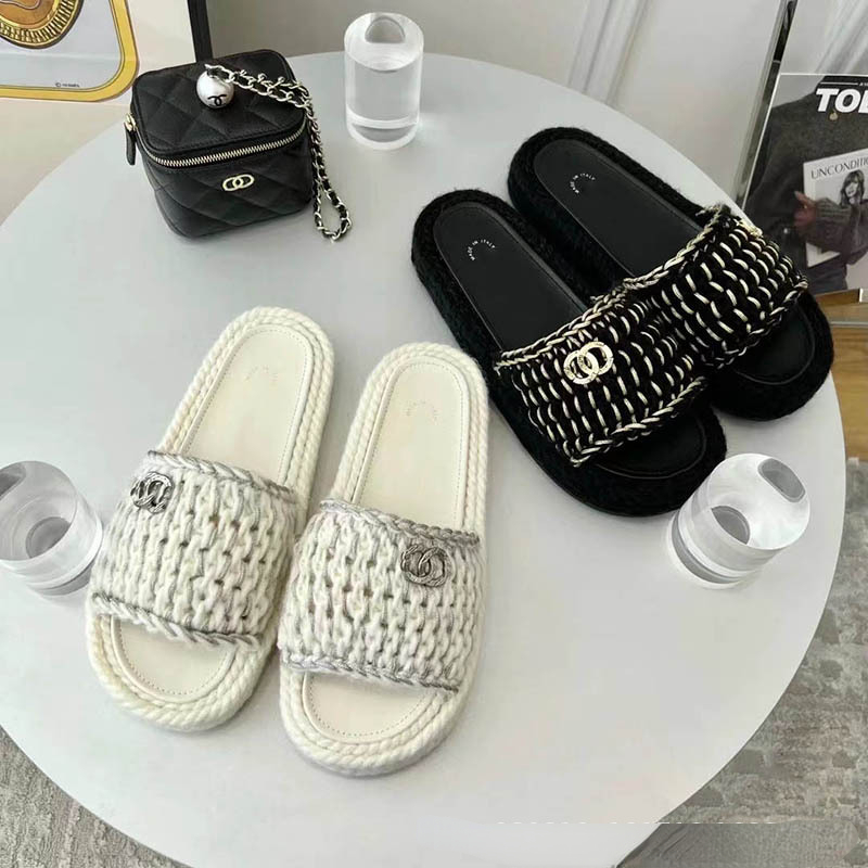

Manual Wool Woven Slippers Shoes Flat Straight Thick Bottom Anti-skid, White