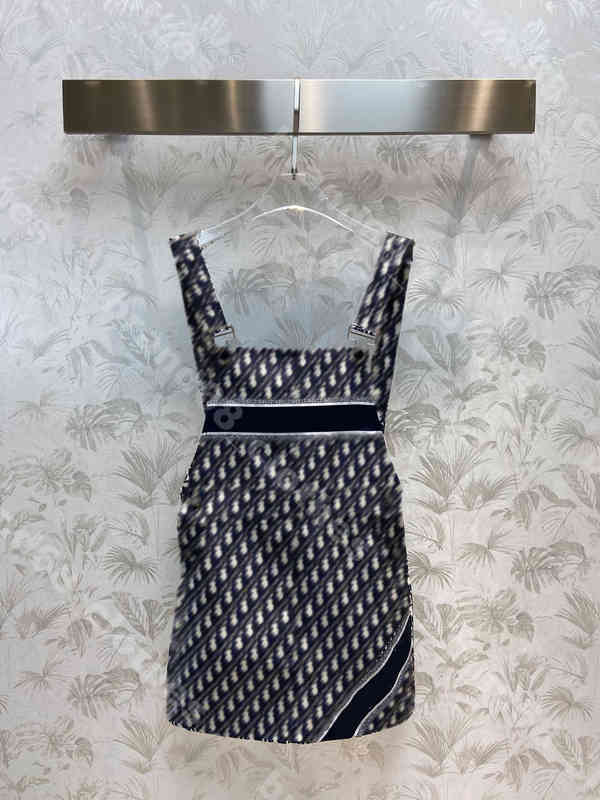 

22ss designer women strap dress adjustable length letter logo jacquard sexy skirt ins influencer brand slim fit hip wrap casual dresses 5A female Apparel album