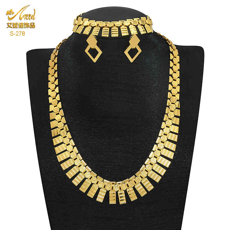 Bracelet Designer Africain Bijoux De Luxe Dubaï Collier Boucles D'oreilles Bracelet Ensembles Nigérian De Mariage De Mariée Ensemble pour Femmes