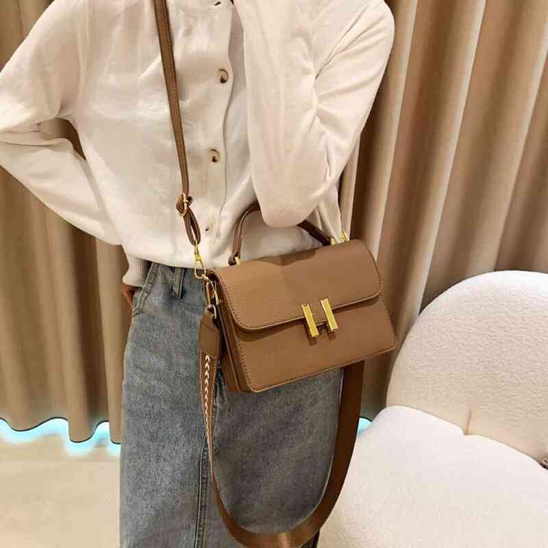 

Bags Texture small square bag women's 2022 new popular versatile shoulder simple leisure cross Handbags, Black one