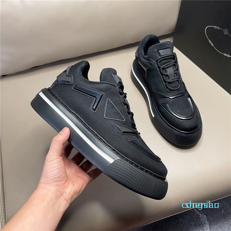 

2022-Designer Luxury Macro Re-Nylon and brushed leather Casual Shoes sneakers Black3