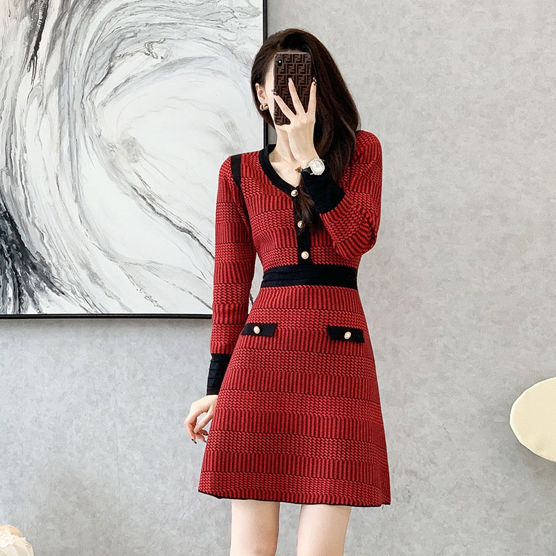 

Women's o-neck single breasted long sleeve houndstooth grid knitted a-line slim waist dress SMLXL, Red