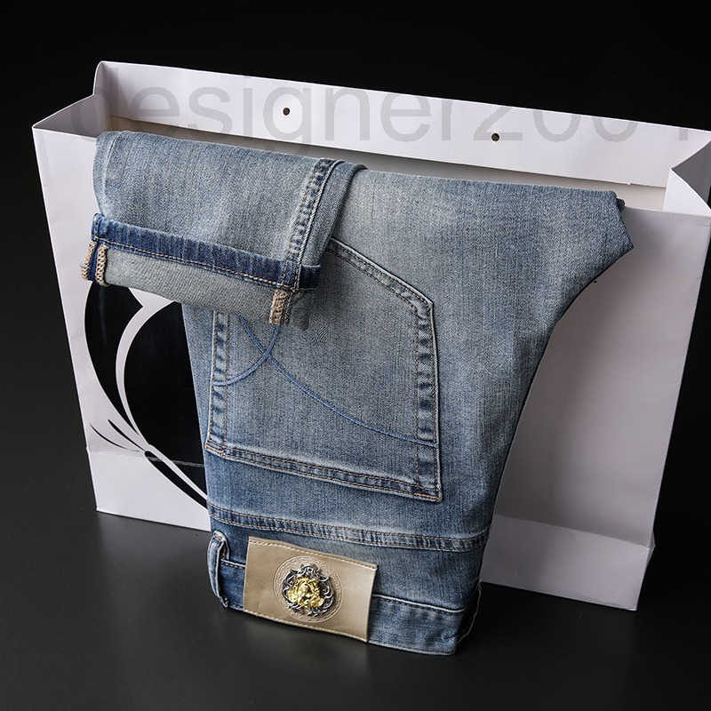 Designer de jeans masculin 2022 Nouveau jean haut élastique Medusa hommes mince mince décontractée luxe de petit pied pantalon long marque mode 2