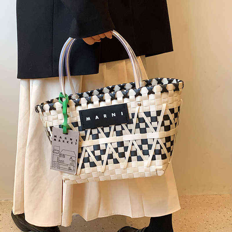 Sacs à main designer marn panier de légumes tissés de grande capacité 2022 Nouveau damier contraste de couleur sac à main