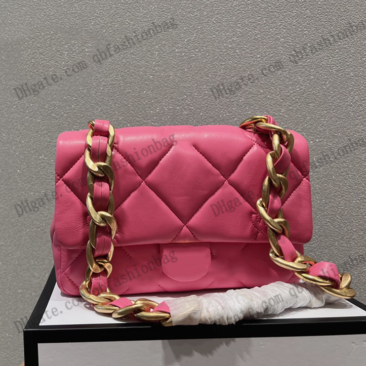 

Womens Designer Flap Bag Lambskin Badge Embroidered Chunky Chain Large Luxurious Shoulder Sacoche Wallet 25x15CM, Box