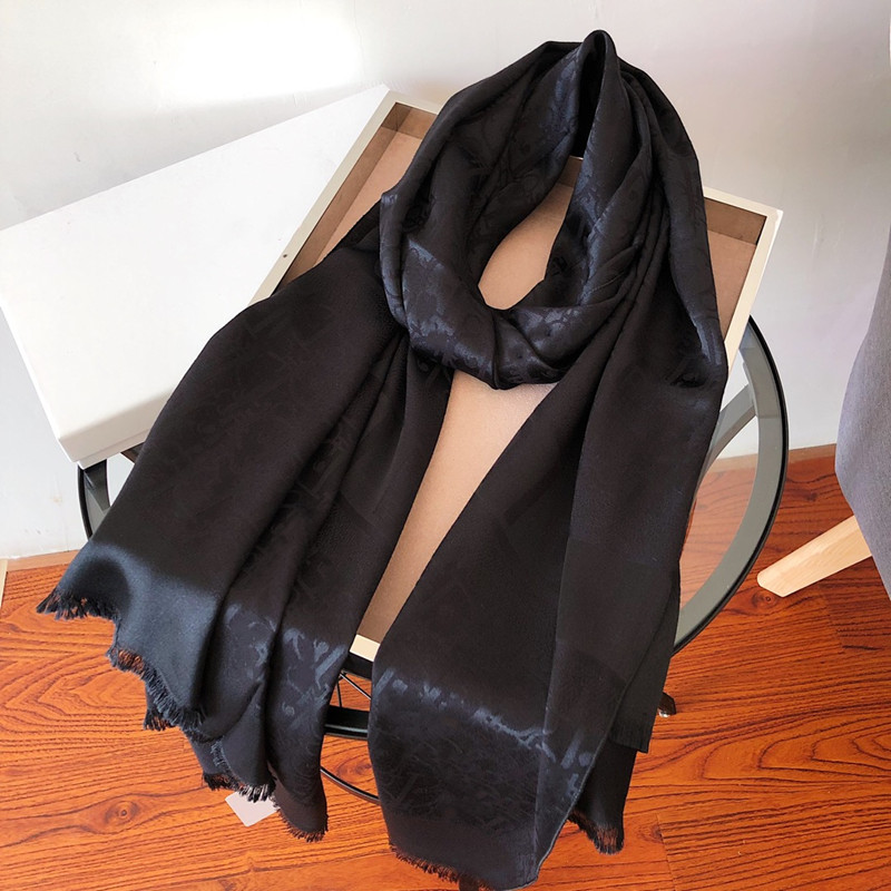 Wholesale Classic Designer Scarves Silk Scarf Women Fashion Long Neck Winter Wool Scarfs Design Cashmere Scarve Male Warm Plaid Cotton Shawl Wrap