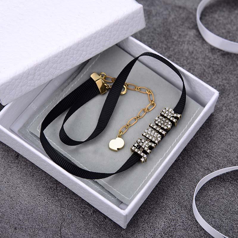 

Elegant Bracelets Link Chain Fashion Man Woman Wedding Bracelet Special Design Jewelry 7 Styles Top Quality